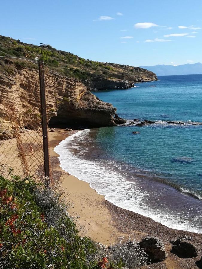 Hakuna Matata Holidays Wooden Lodge With Airco & Pool In Greek Olive Grove Methoni  Exterior foto