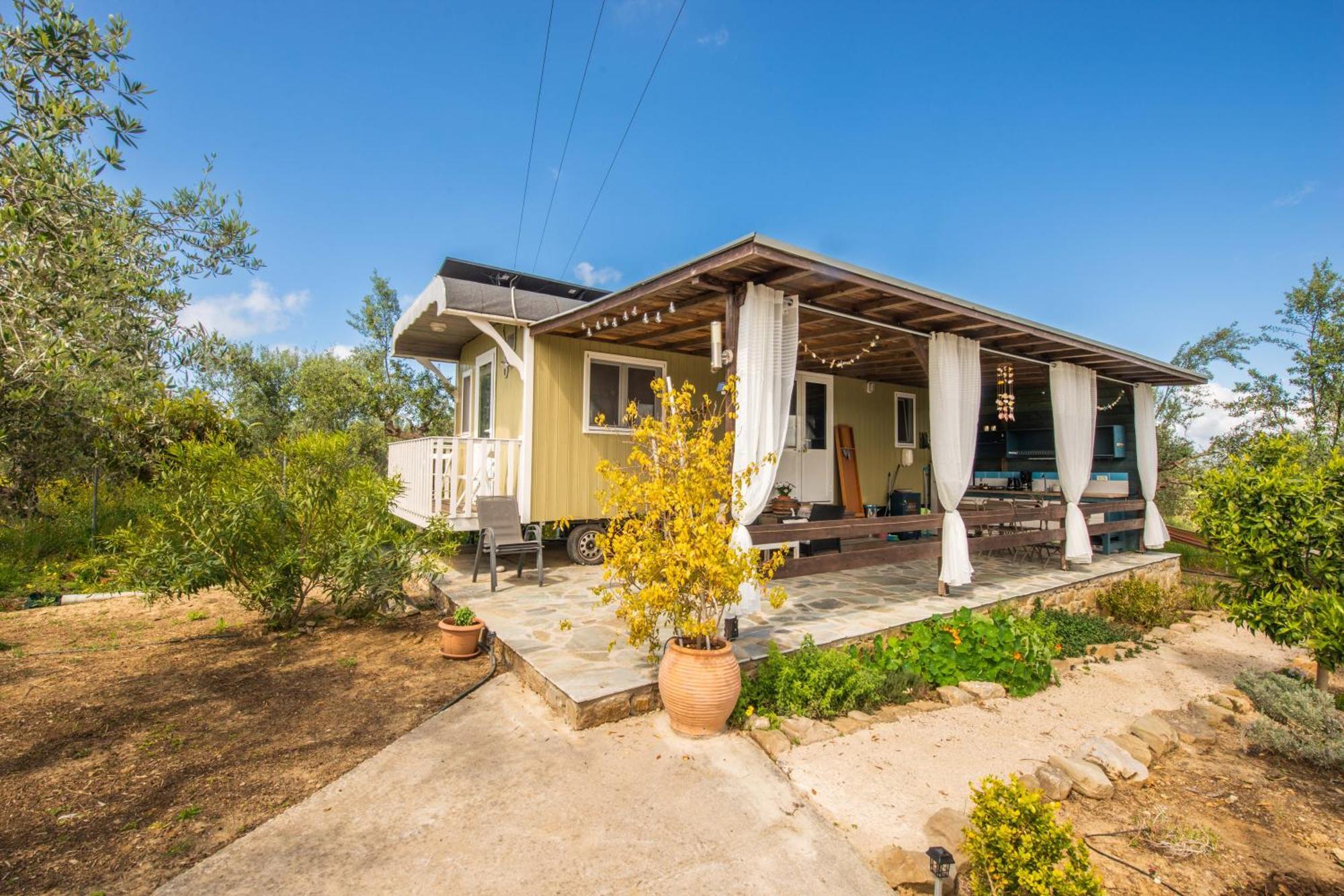 Hakuna Matata Holidays Wooden Lodge With Airco & Pool In Greek Olive Grove Methoni  Exterior foto